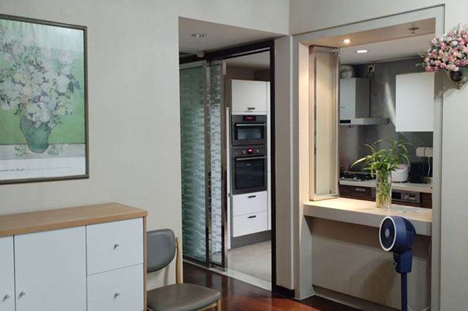 modern big 2brs nice view modern furniture in best compound Jing an temple line 2,7,14 