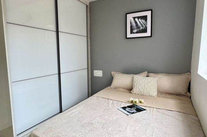 1 br near L10/L11 jiaotong uni station