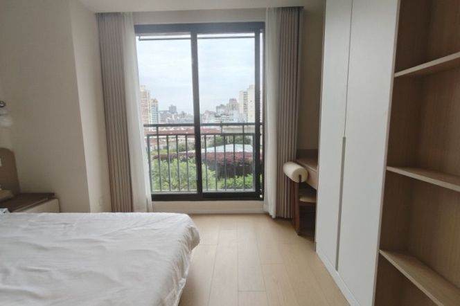 Tongji Garden -1bed - bright- elevator - convenient location-Line 7 Changping Road 