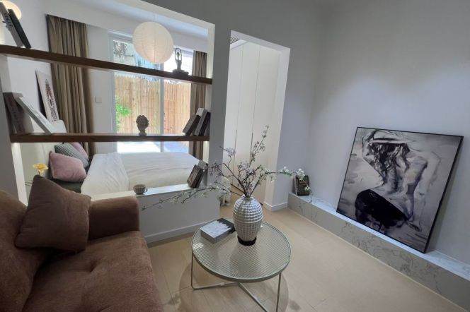 Beautiful 1BR APT Garden Shanxi(s) Rd 7.3k