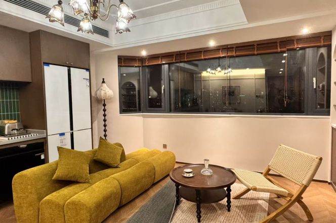 Elevator 2brs @Changle Road/Middle Wulumuqi Road