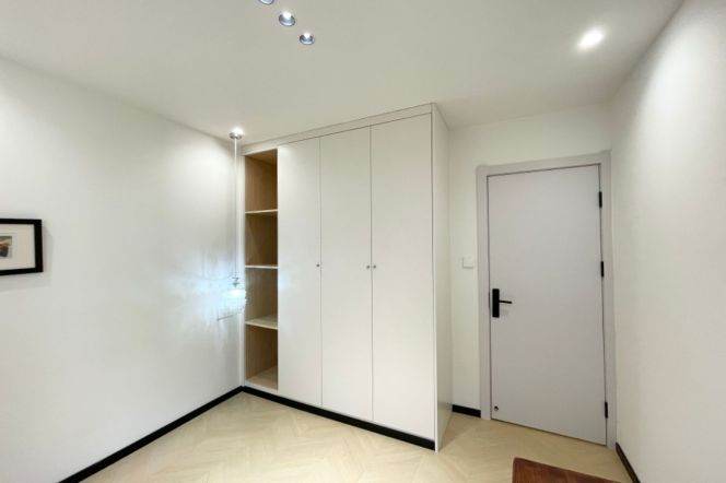 2br,subway L9Shangcheng, Malls, Century Avenue, 10.5k, key