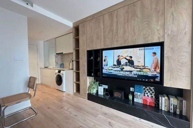 Tongji Garden - brand new 1br - elevator - scooter parking-Kangding Road 