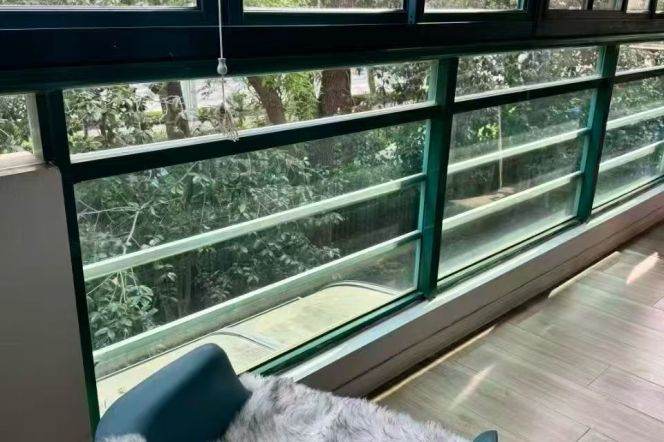 Big 2br/2bt Flat with Terrace plus Balcony