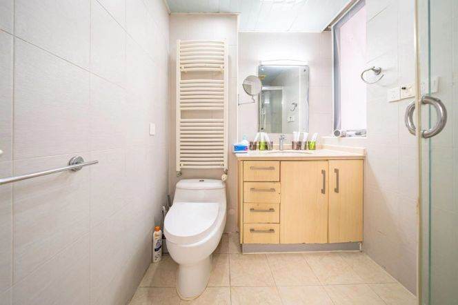 Daily/Weekly Rent Available | 5 Bed 2 Bath in Putuo