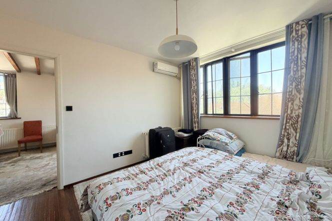 Iapm, 3Br 2Ba 1Terrace 130Sqm, South shaan xi rd., L1/10/12
