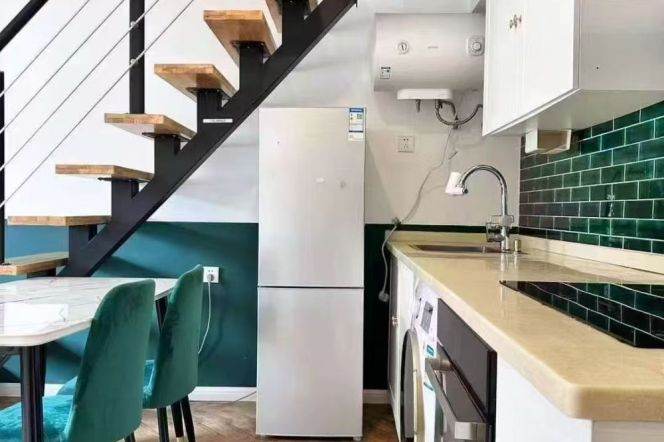 South Shanxi rd 1BR apartment