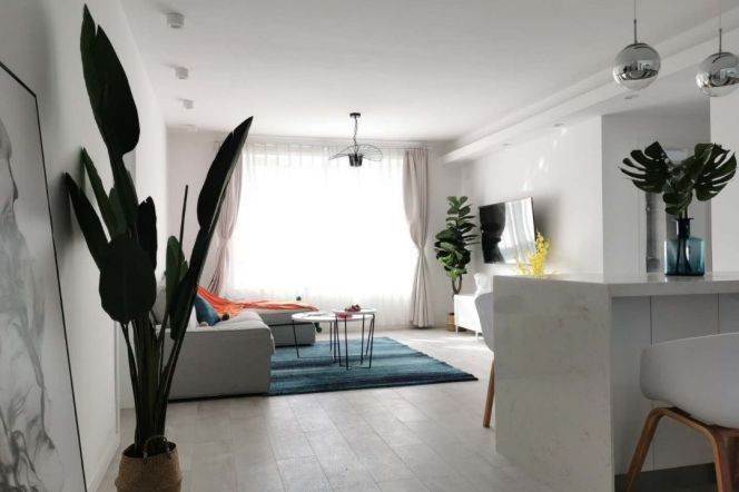 Super nice modern cozy 4 br golden location 22K M1/2/8 People Square 