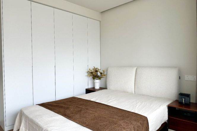 17k Brand new 2Br with study Nr Jiangsu Rd.line2/11
