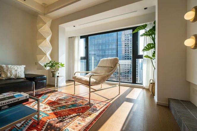  Stylish 2+1BR Bohemian Retro Apartment | Kerry Parkside, Jing’an CBD