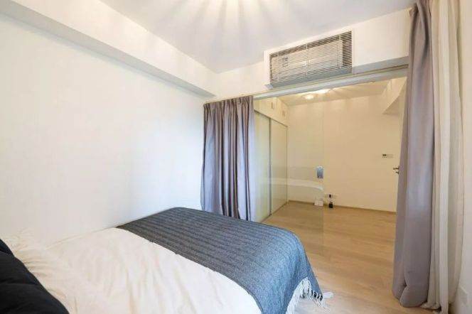  Shanghai library 2+1br apt with open balcony/ compound with outdoor swimming pool 