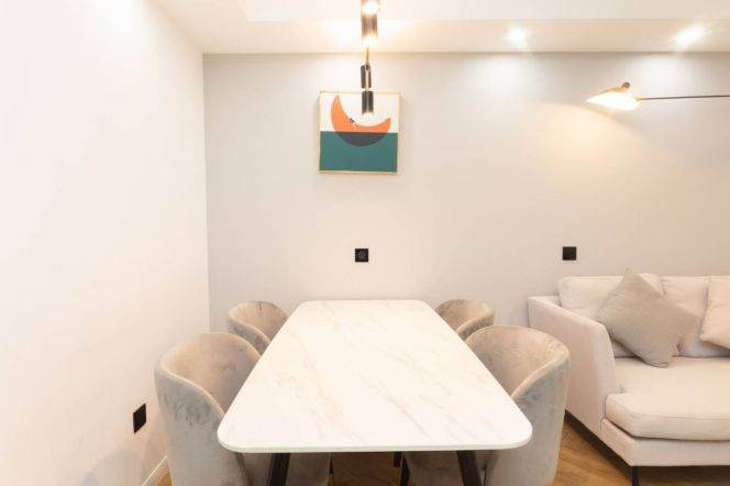 Nice yard 2Brs/2Lrs/2Bts apt nr Jiaotong university,M3/4/10/11