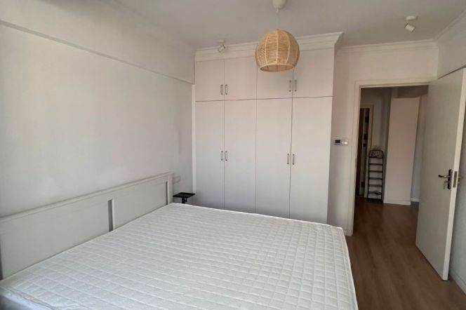 Elevator 1Br/1Lr/1Bt apt nr West nanjing rd,M2/12/13