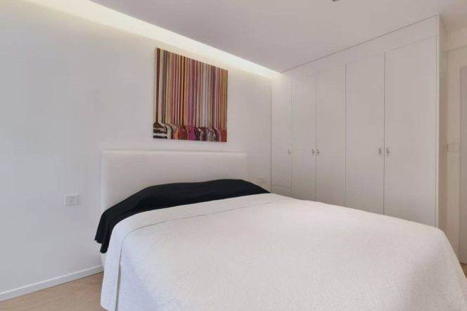 brand new 1br Nr	madang Rd M9/13