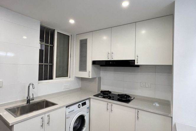 Elevator 1br Nr hengshan Rd M1