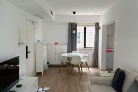 Grand Plaza 2 br Apt&floor heating &oven &parking 16K