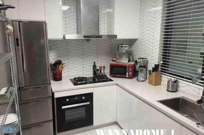 Spacious&Modern 2Bdrs 2Baths Apt+L10/11 Jiaotong Uni.+Great Compound+2 Open Balconies