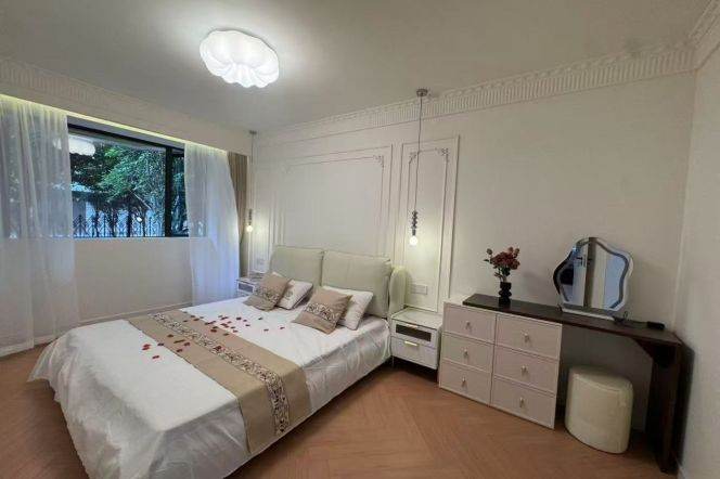 Gubei spacious 3br/2bth