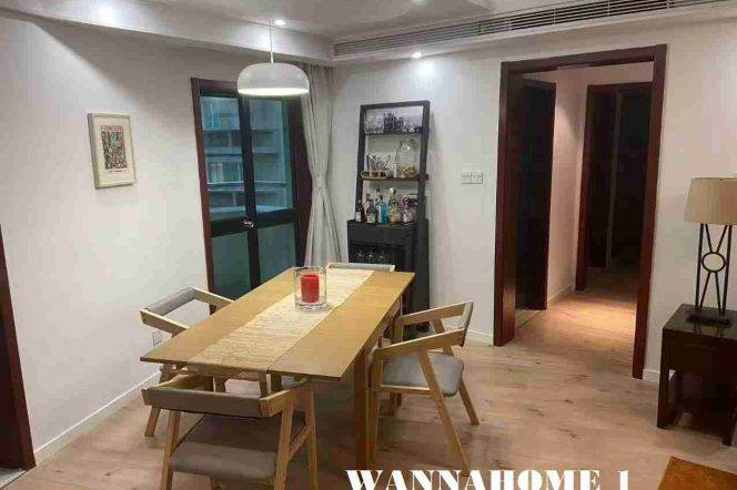 Spacious&Modern 2Bdrs 2Baths Apt+L10/11 Jiaotong Uni.+Great Compound+2 Open Balconies