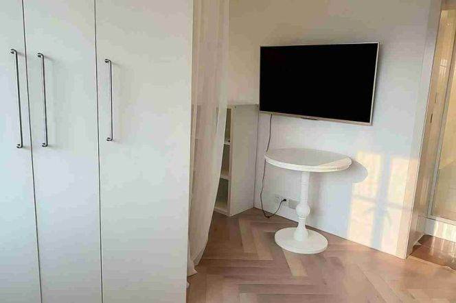 Spacious&Modern&Bright Elevator 1Bdr 1Bath Apt +L7/9 Zhaojiabang Rd+Stunning View