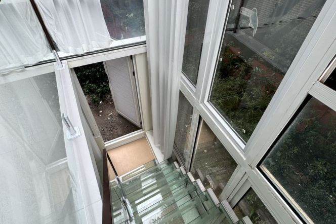 LOFT style 2BR /  /Next to L10&11 Jiaotong University /Sun room / First rent