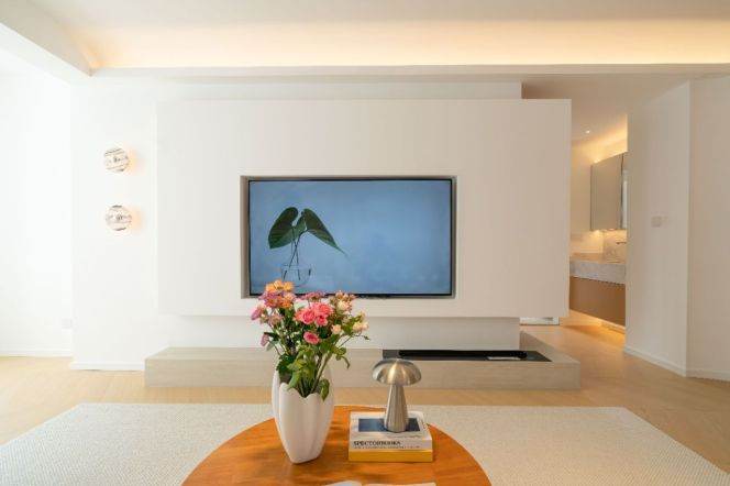 Caoyang Rd Station Elevator 3Br/2Bath Line3/4/11/14 Nice Compound Nr Suzhou River