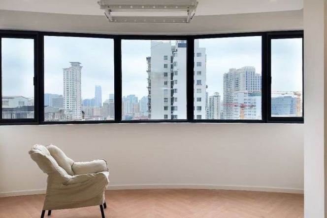 Jiaotong University elevator 1BR apartment