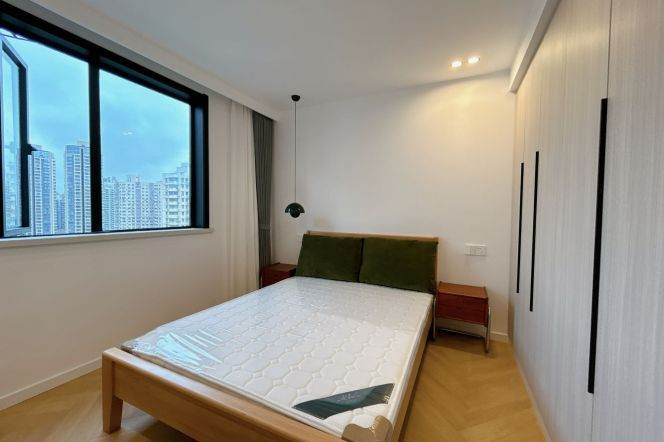 Spacious 2br apt + heating | Jing'an Temple & Wuding rd Mt L2/7/14 | Elevator ,12.8K