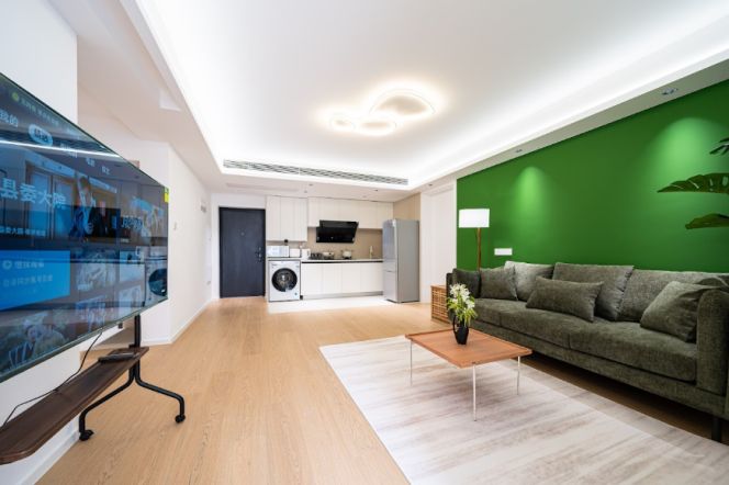Daily/Weekly Rent Available | 6 Bed 2 Bath in Hongkou