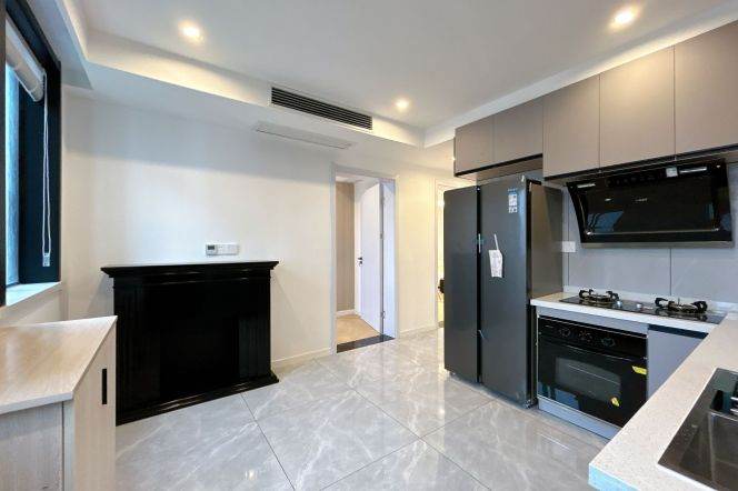 Spacious 2br apt + heating | Jing'an Temple & Wuding rd Mt L2/7/14 | Elevator ,12.8K