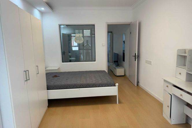 hongqiao rd 1BR/Big yard@L3/4/10