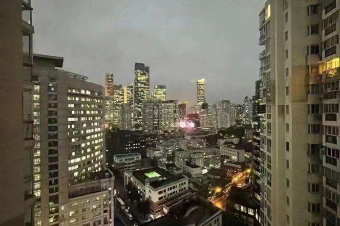 modern 3brs floor heating modern furniture near Jing an temple line 2,7,14 only 25K