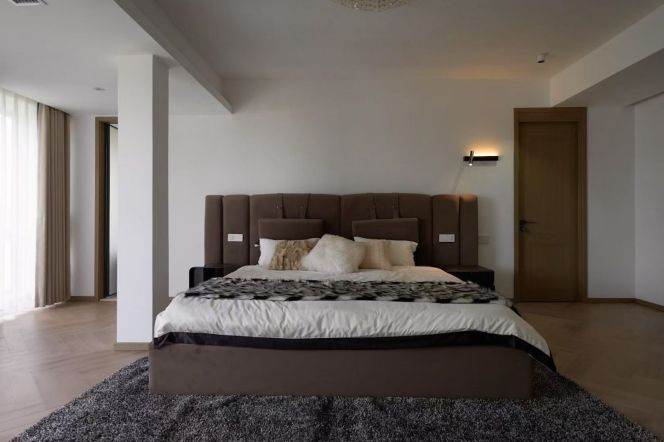  Rooftop Duplex Apartment with Unobstructed River Views