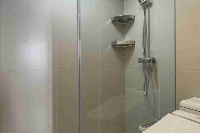 Spacious&Modern&Bright 2Bdrs 1Bath Apt+L10/11 Jiao Tong University+Big Balcony+Great View