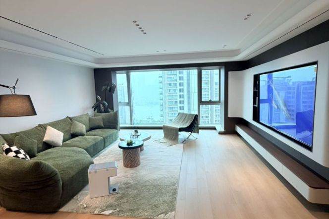 brand new super modern 3brs floor heating balcony beside Huang pu river 