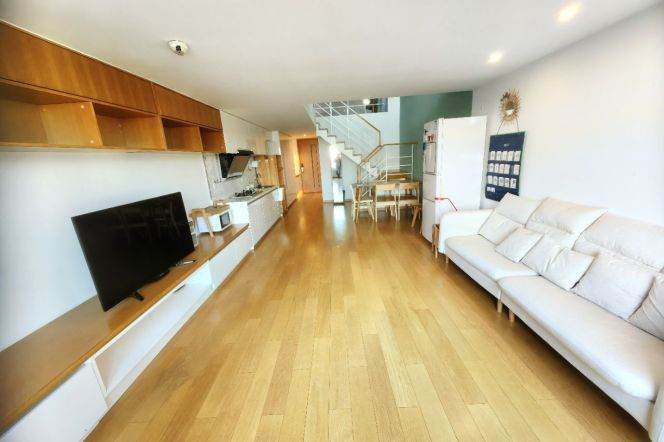 2br， new nice compound, next to subway &malls, key, 9.5k