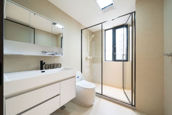 Daily/Weekly Rent Available | 6 Bed 2 Bath in Hongkou