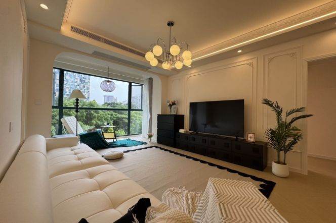2Bedrs 2Baths/Modern&Fabulous&Spacious /Line 1/9/11 Xu Jia Hui CBD/elevator/parking