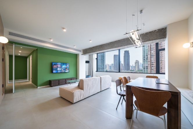 Daily/Weekly Rent Available | 5 Bed 3 Bath in Jing'An