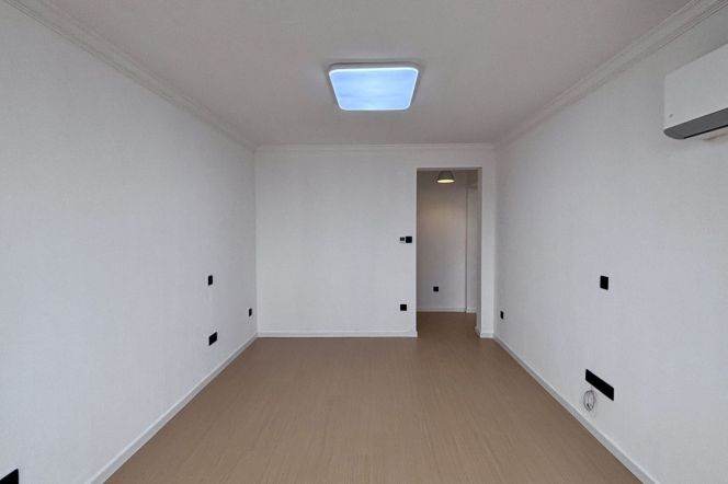 1Bdr 1Bath Apt/Modern&Spacious&Bright /Good View/L7/13 Changshou Rd/Suzhou Greek