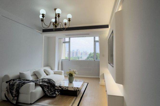 Modern&Bright&New 1BR | Zhongshan Park Metro L2/3/4 | Great view + Elevator 10.6K