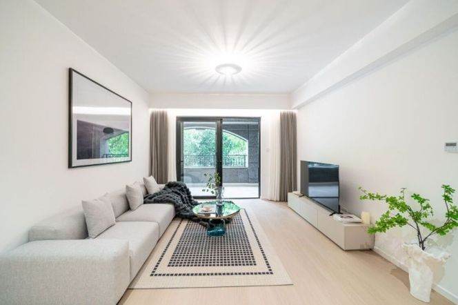    Comprehensive 2-Bedroom Apartment &  Jing'an& west Nanjing rd 