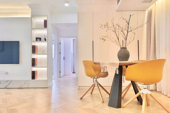 2BR Elevator Flat | North Caoxi Rd | 2 mins to Line1/9/11 Xujiahui