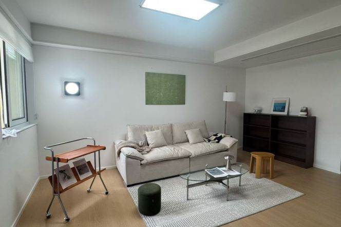 Spacious 3Brs/2Lrs/2Bts apt nr Wuning rd,M7/13/14
