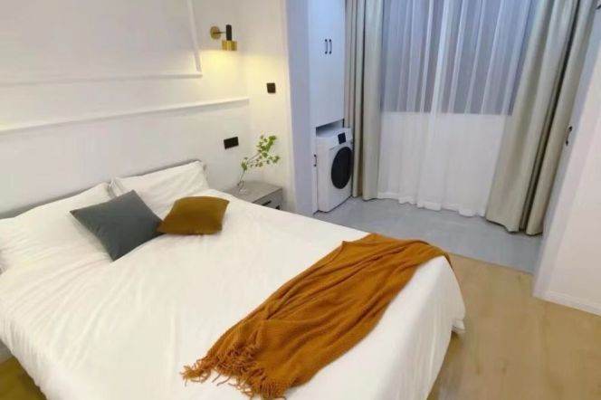 jiangsu rd modern 1BR/living room@L2/11
