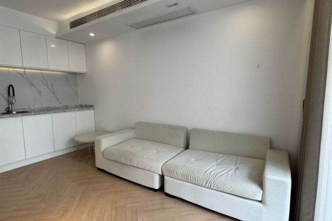 Cozy & Modern 1+1BR +Open balcony | Zhongshan Park Metro L2/3/4 | Bright 