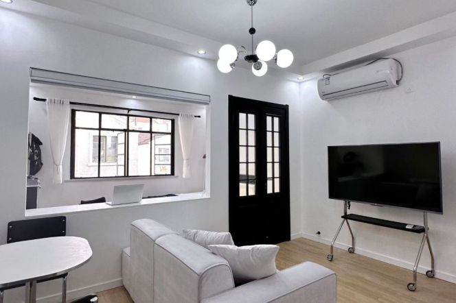 jing'an temple station one bedroom