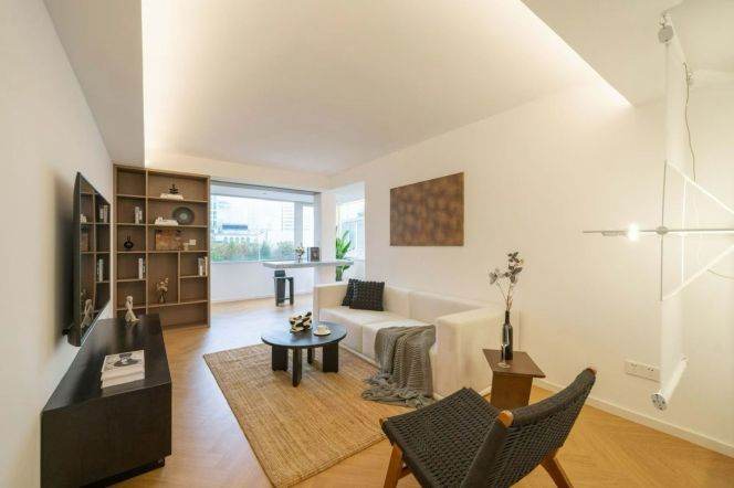 2 Brs with Central ac/Floor heating/Oven/Dish washer, 120 sqm @ Jingan temple L2&7