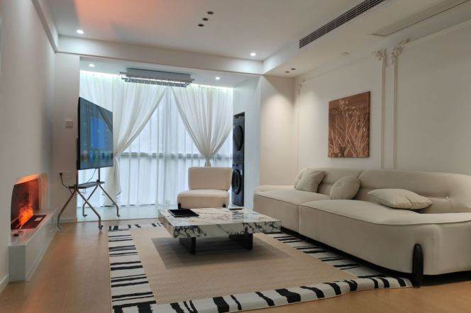 3 Brs, 2 Baths, Floor heating/Central ac/Oven, 130 sqm @ Tangqiao metro L4