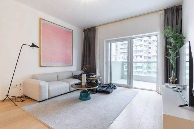   Modern &Huaihai Middle Road& with Premium Clubhouse 